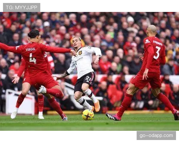 努涅斯如何以速度撕裂防线：战术机制与实战效果解析